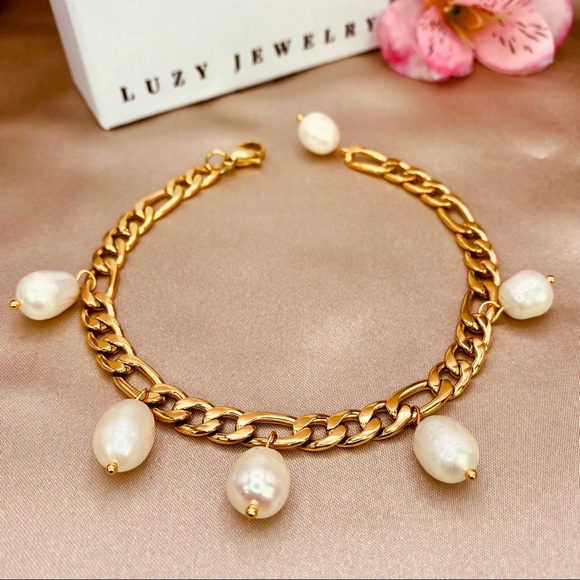 18K Gold Six Freshwater Pearls Charms Fígaro Link Anklet - Picture 2 of 10